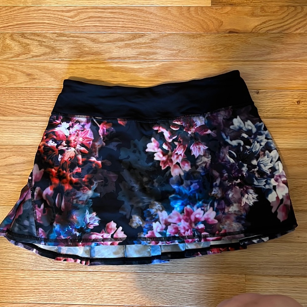 Pace Setter Skirt in Spring Has Sprung